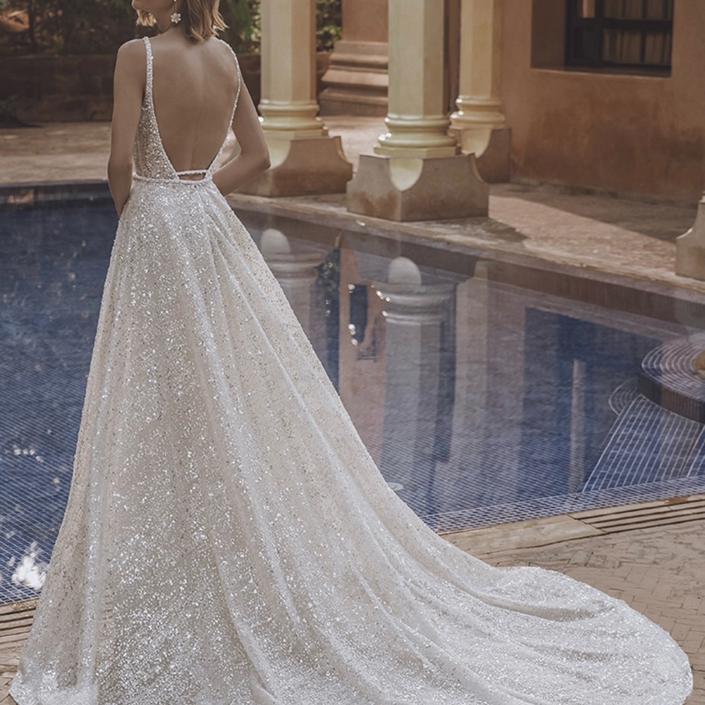 Enzoani Unice - Picture 3 of 6